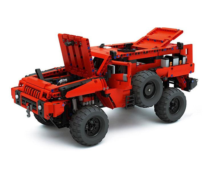 Конструктор XINGBAO 23007 Внедорожник Мародер - Technic 4731