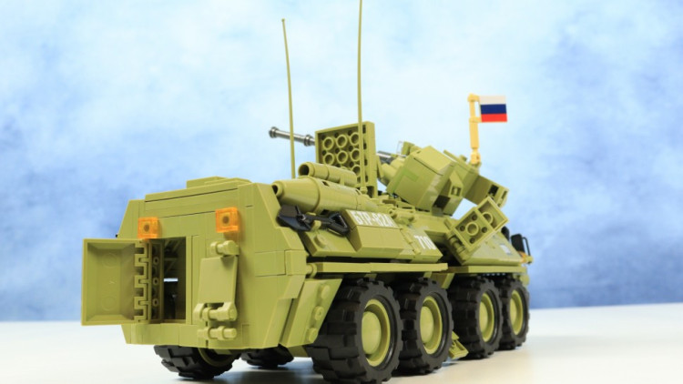 Конструктор Армия России - Российский бронетранспортёр БТР-82А - АР-01028