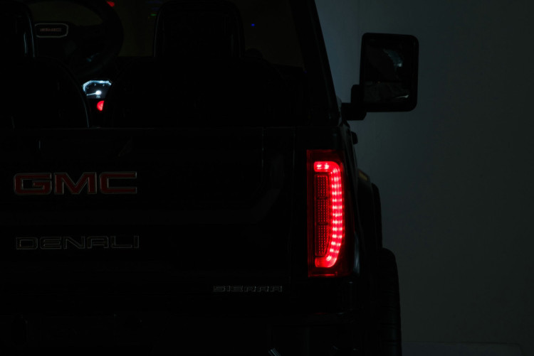 Детский электромобиль GMC Sierra Denali 4WD 12V - BLACK - HL368
