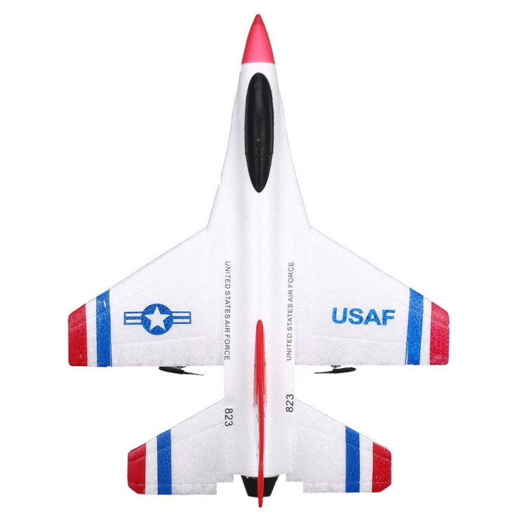 Радиоуправляемый самолет для начинающих F16 FIGHTER 2.4G - FX823