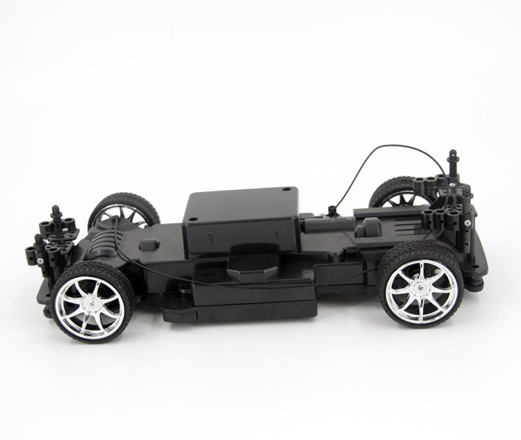 Радиоуправляемый автомобиль для дрифта Nissan Silvia GT 1:14 - 828-3