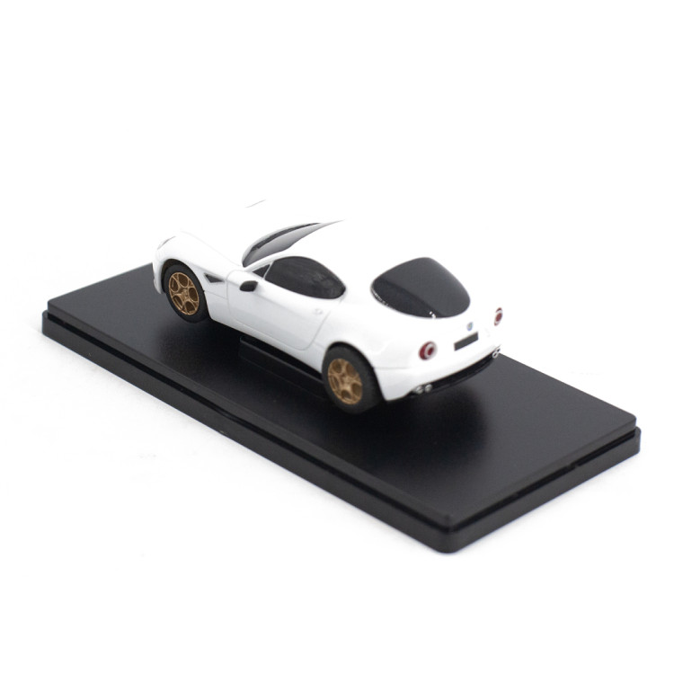 Машинка Alfa Romeo 8C для автотрека 1:43 - TR-C20